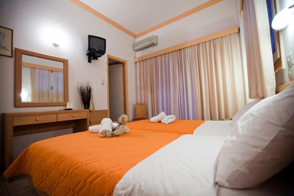 Hotel Possidon Aegina Phòng bức ảnh