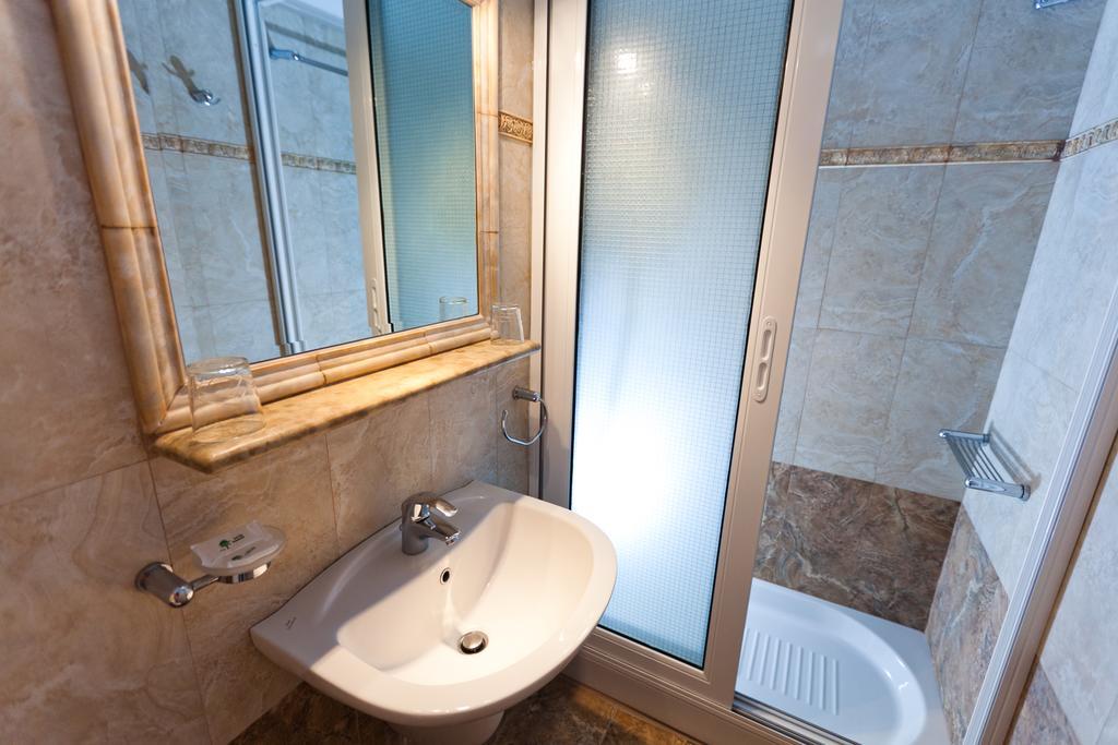 Hotel Possidon Aegina Phòng bức ảnh